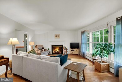 16 Beacon Hill Dr, Phoenixville, PA 19460 - photo 4