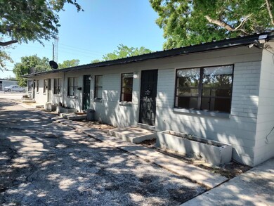 1118 Peachtree St unit 1-4, Cocoa, FL 32922 - photo 2