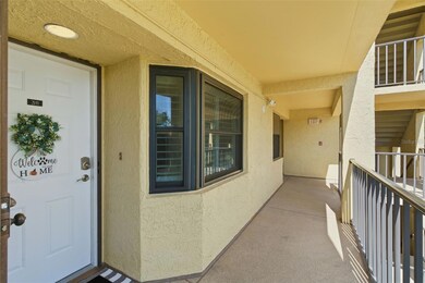 5775 Park St N unit 311, Saint Petersburg, FL 33709 - photo 4