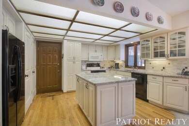 5091SQuailCrest_12