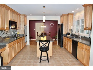 696 Clamtown Rd, New Ringgold, PA 17960 - photo 6