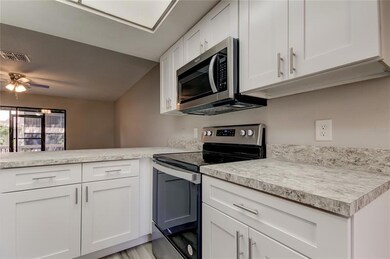 Kitchen - Right View