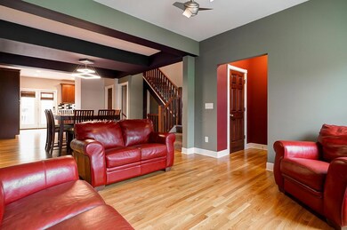 Living Room:Dining:Kitchen