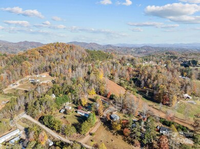 14 Harkins Ln, Marshall, NC 28753 - photo 3