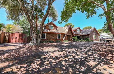 4221 W Pinecrest Cir, Las Vegas, NV 89121 - photo 2