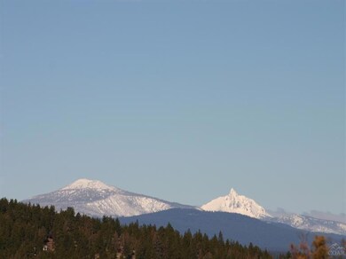 3351 NW Arrowleaf Ct, Bend, OR 97701 - photo 5