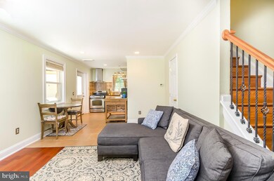 5877 Blaine Dr, Alexandria, VA 22303 - photo 3