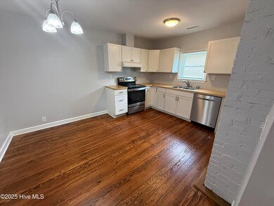 Kitchen/Dining