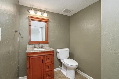 21169 Millridge St, Spring Hill, KS 66083 - photo 5