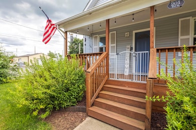 BStoopWillStreet0010