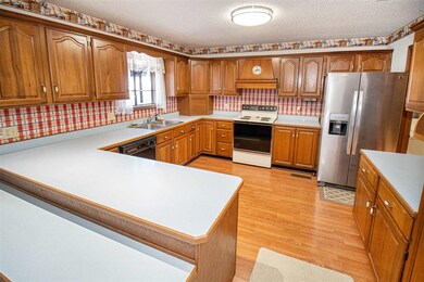 1016 S Adams St, Princeton, IN 47670 - photo 2