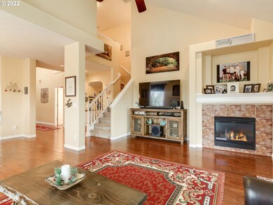 1307 SE 14th Ave, Canby, OR 97013 - photo 5