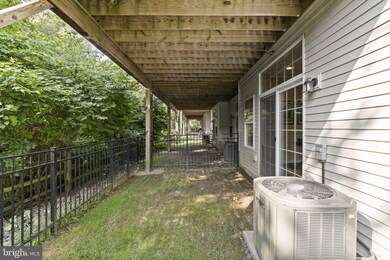 222 Tessa Ln, Conshohocken, PA 19428 - photo 6