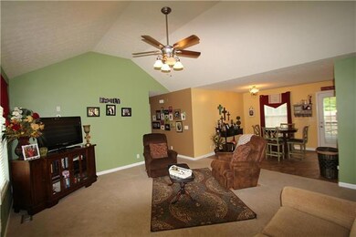 482 Indian Springs Cir, Manchester, TN 37355 - photo 2
