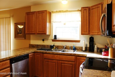 109 Blue Bird Way, East Stroudsburg, PA 18302 - photo 7