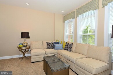 9467 Canonbury Square, Fairfax, VA 22031 - photo 4