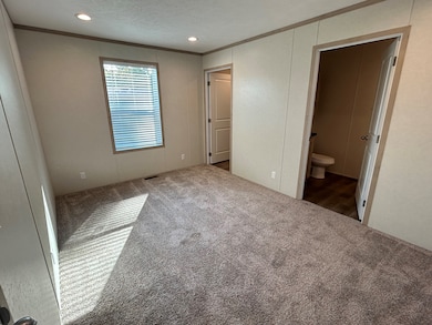 23 Eagle Vista Ln unit 31, Orion Township, MI 48359 - photo 3