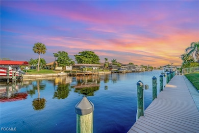 4321 Country Club Blvd unit 207, Cape Coral, FL 33904 - photo 2