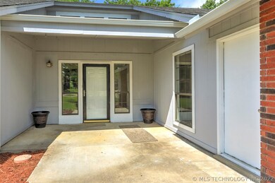 4908 S Juniper Ave, Broken Arrow, OK 74011 - photo 6