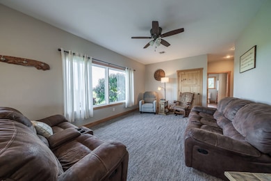 14043 K47 Hwy, Fredonia, KS 66736 - photo 2