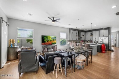 3033 N 26th St, Phoenix, AZ 85016 - photo 5