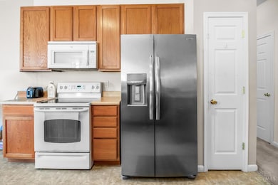 2644 Apex Ct, Hamilton, OH 45011 - photo 6