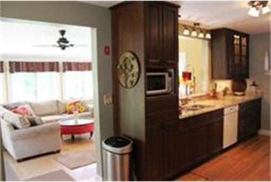 19 Fairview Ave, Scituate, MA 02066 - photo 7