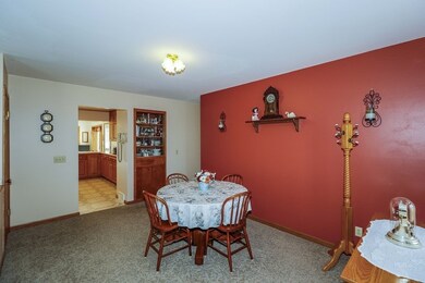 706 Hillcrest Ln, Oregon, WI 53575 - photo 5