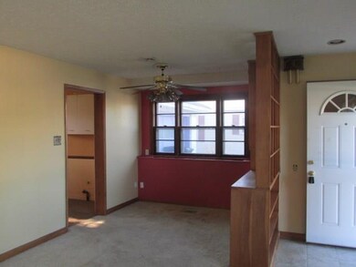 307 N 19th Ave, Beech Grove, IN 46107 - photo 4