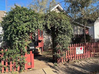 120 E Swartzel Ave, Vincennes, IN 47591 - photo 2