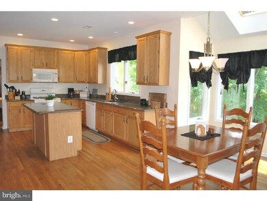 5008 Davis Dr, Doylestown, PA 18902 - photo 3