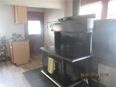 32 Cottage St, Sanford, ME 04073 - photo 5