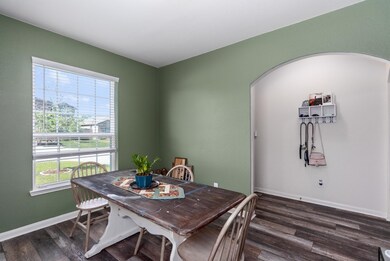 10906 Spring Brook Pass Dr, Humble, TX 77396 - photo 6