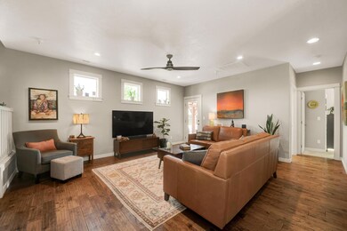 61780 SE Camellia St-13