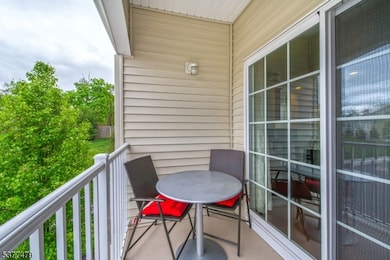 1103 Meadow Brook Ct unit 1103, Whippany, NJ 07981 - photo 7