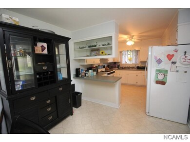 1410 Cedar Cir SE, Cullman, AL 35055 - photo 4