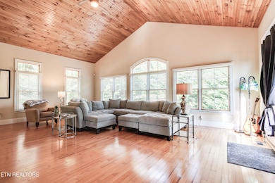 1903 Hickory Pointe Ln, Maynardville, TN 37807 - photo 4