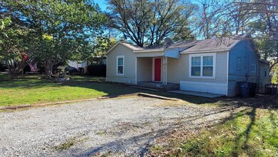 320 W Murray St, Denison, TX 75020 - photo 3