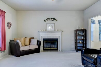 4932 S Oak Ave, Broken Arrow, OK 74011 - photo 4