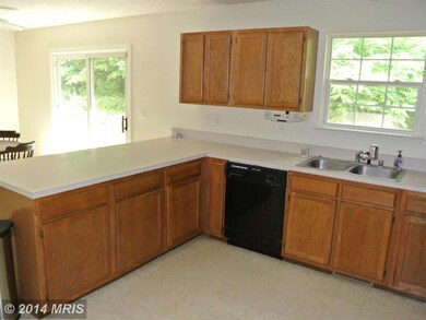 25966 Shenandoah Dr, Mechanicsville, MD 20659 - photo 2