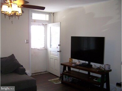 327 State St, East Greenville, PA 18041 - photo 2