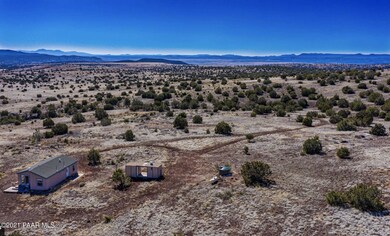 10 Juniperwood 74 75, Ash Fork, AZ 86320 - photo 4