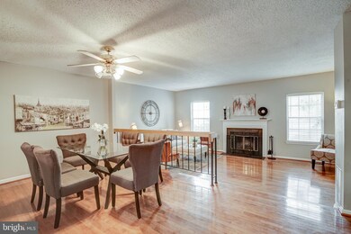 5811 Walden Commons Ct unit 125, Burke, VA 22015 - photo 7