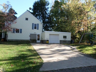 3008 Wellington Rd, Erie, PA 16506 - photo 3