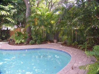 Swimming Pool/Hot Tub/Sauna