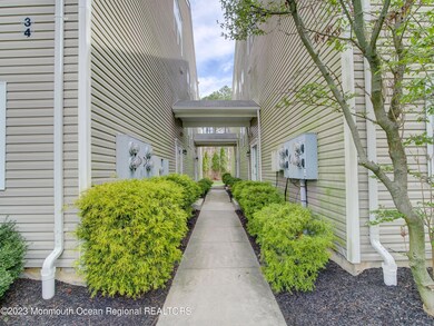 4 Topeka Ct, Tinton Falls, NJ 07712 - photo 2