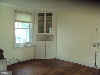 919B W Broad St unit 919B, Quakertown, PA 18951 - photo 5