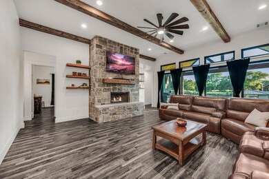 812 Waters Edge Dr, Corsicana, TX 75109 - photo 7