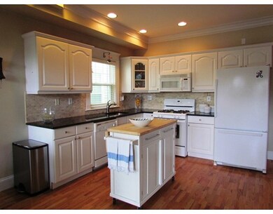 655 E 6th St unit 2, Boston, MA 02127 - photo 3