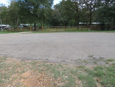 28211 Hickory Hill Dr, Hockley, TX 77447 - photo 6